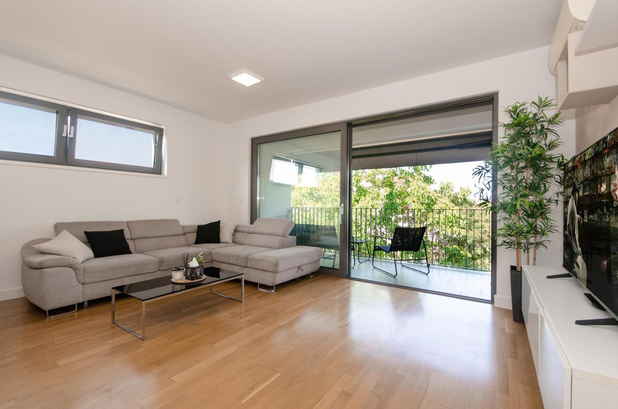 Green View Apartment 로비니 외부 사진