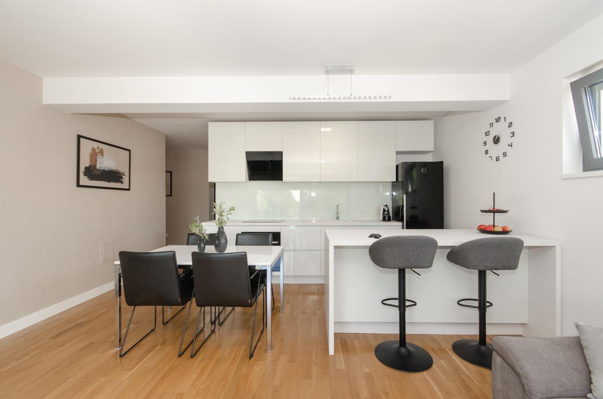 Green View Apartment 로비니 외부 사진